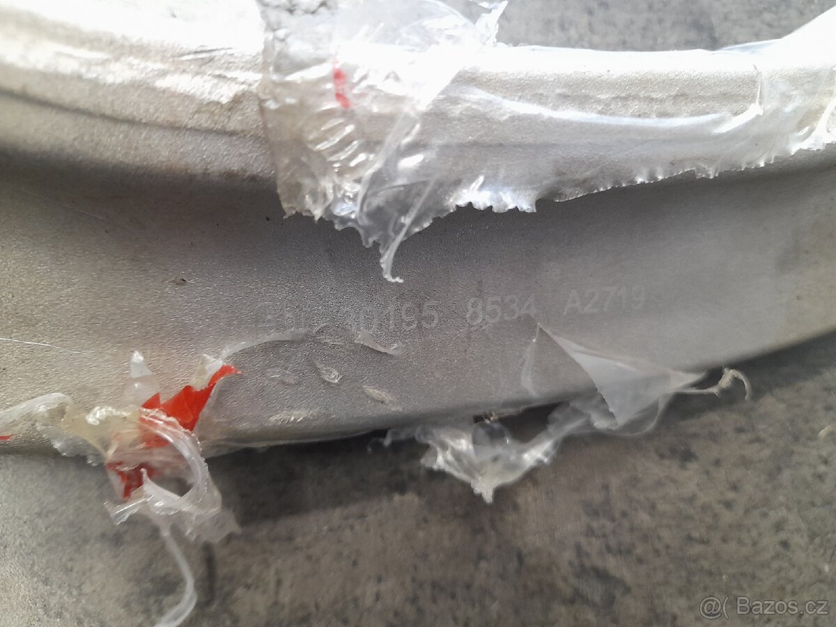 Pravé přední rameno Mercedes benz - 2