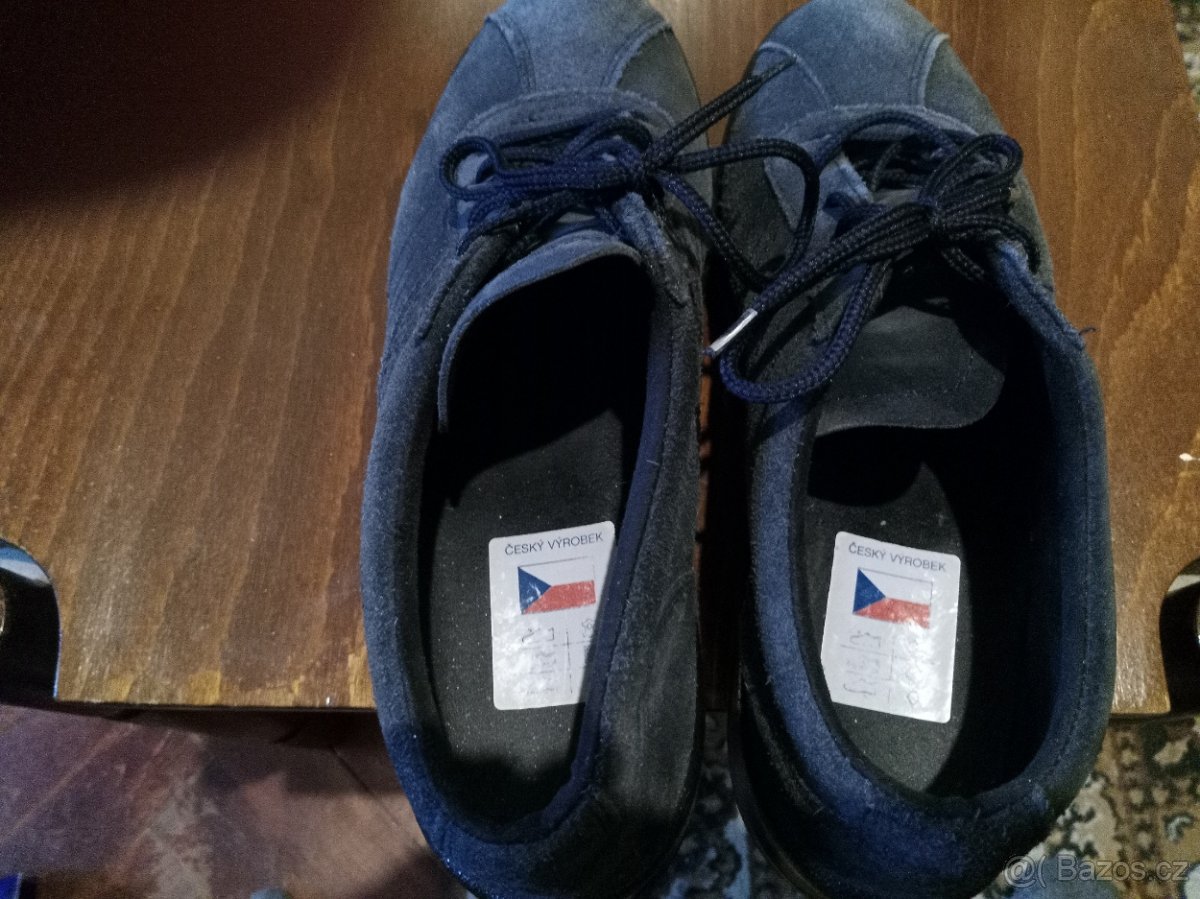 Prodám tyto boty. - 2