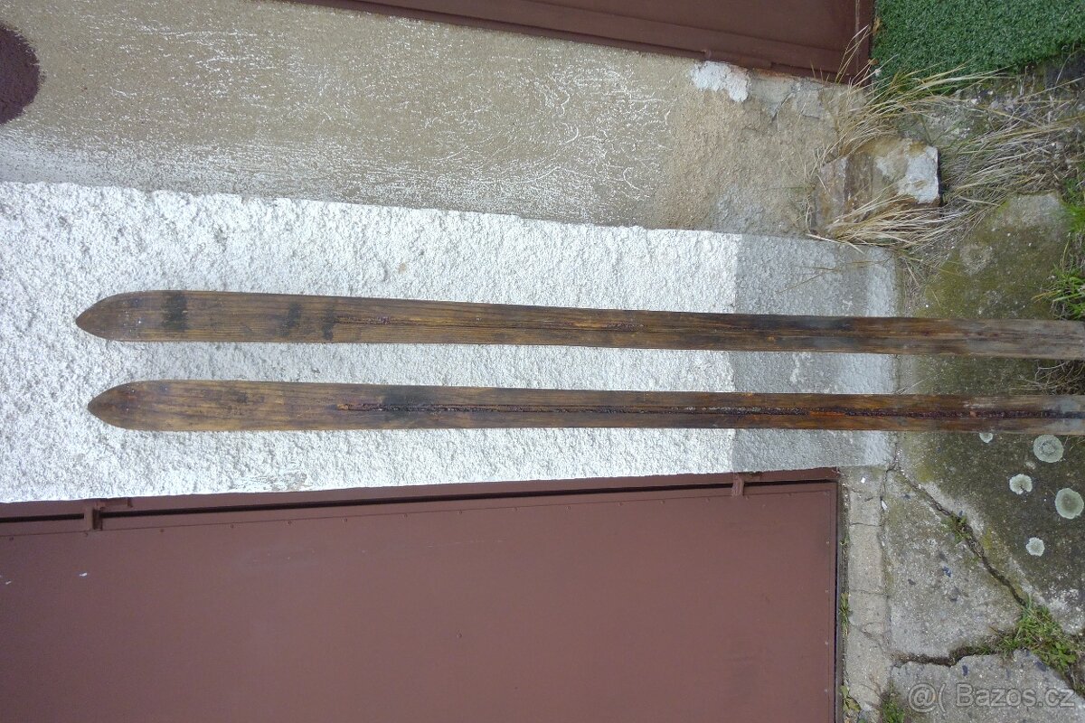 Prodám dřevěné lyže neznámého výrobce - 2