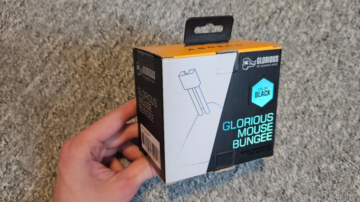 Držák kabelu myši (mouse bungee) - 2