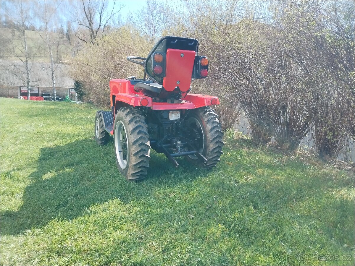 Malotraktor MT8-70 - 2