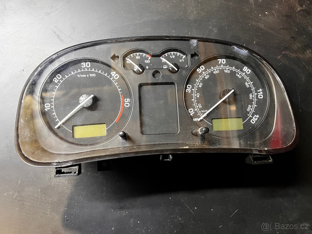 Vw Golf iv budíky - 2