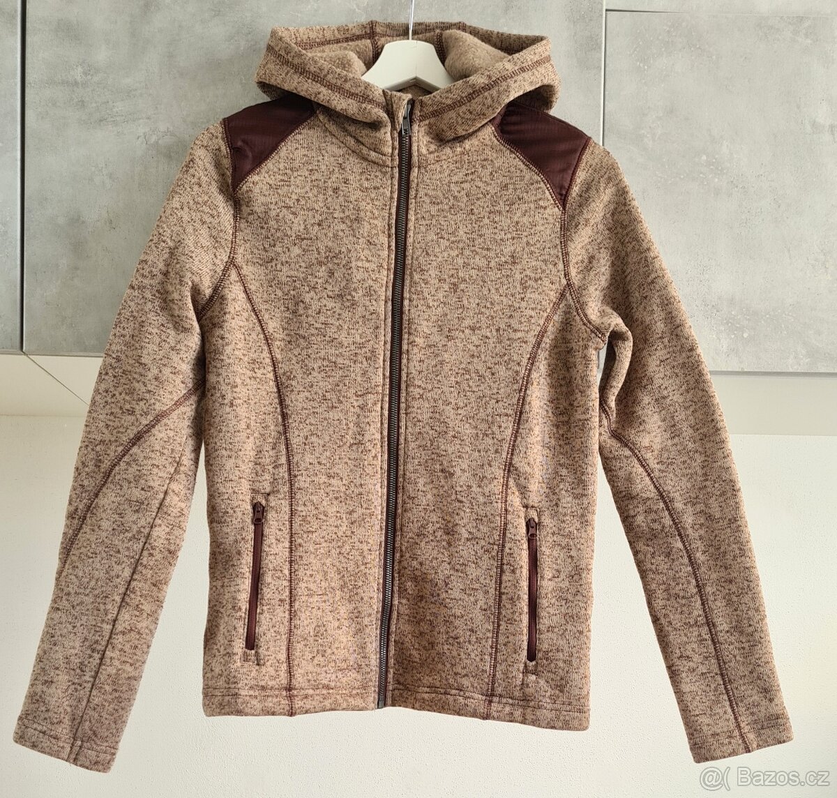 Teplá mikina s kapucí S-M + poštovné 39,-Kč - 2