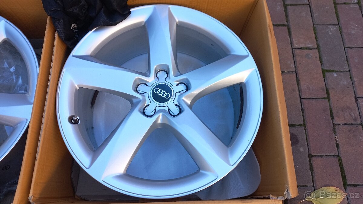 Zánovní alu disky originál Audi 7.5jx19h2, et 29.... - 2