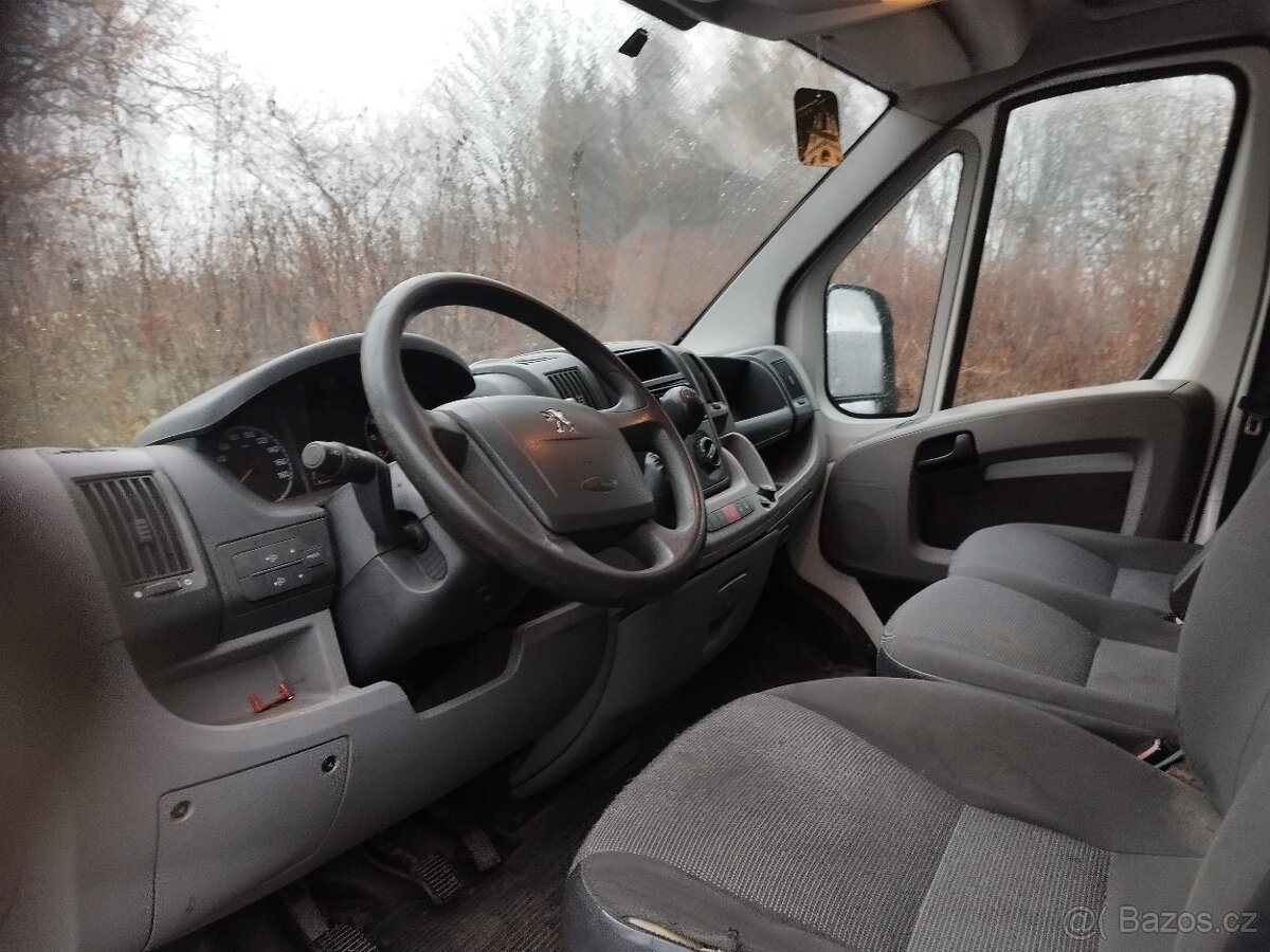 Prodám Peugeot boxer 2.2 74kw rok 2009 - 2