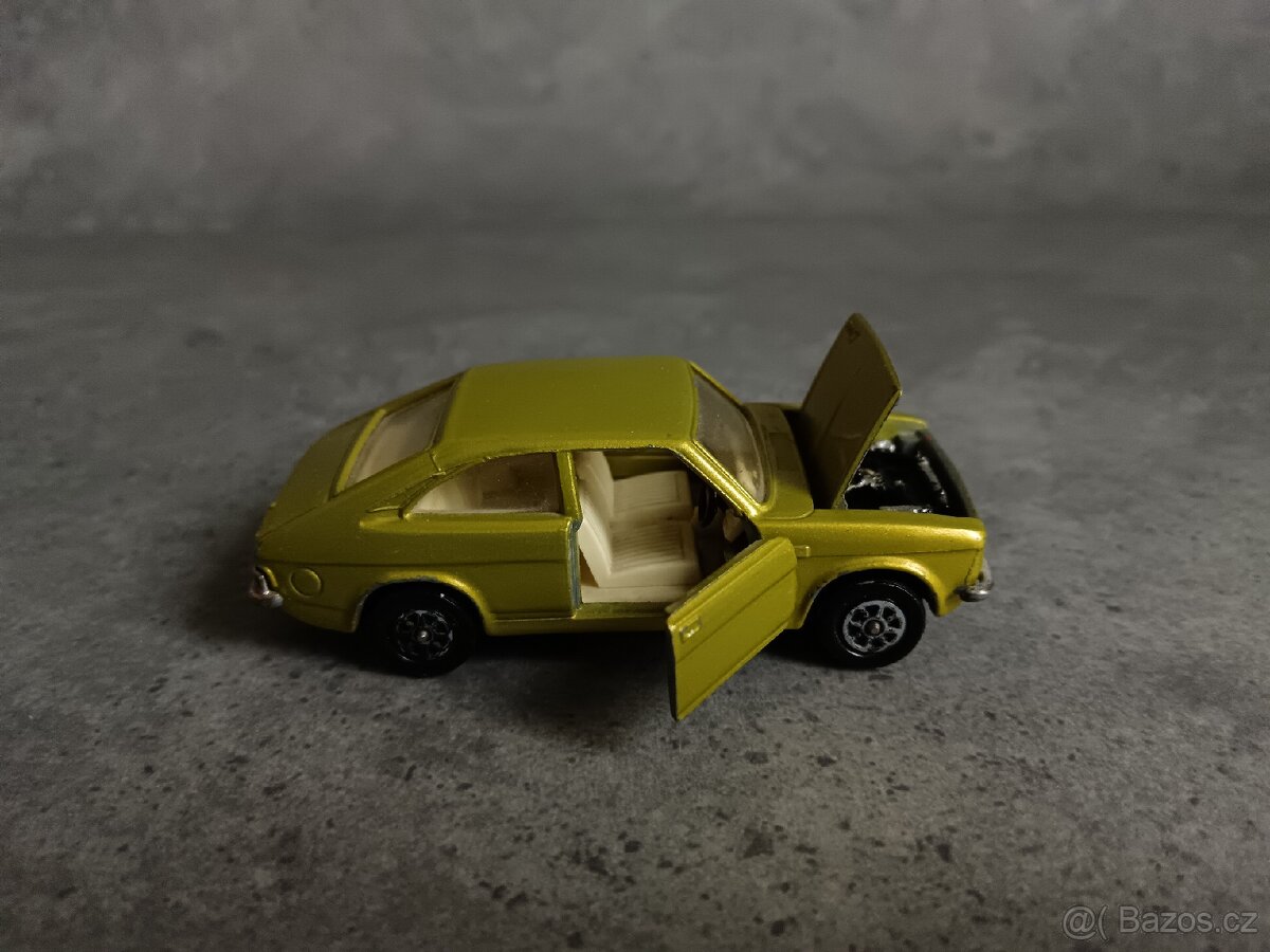 Corgi Toys 1:43 + katalog - 2