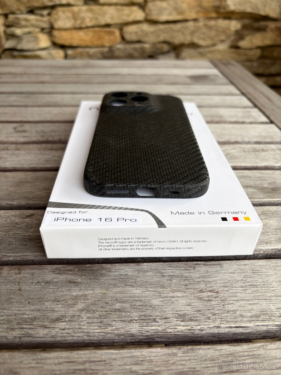 Carbon kryt pro Apple Iphone 16 PRO - 2