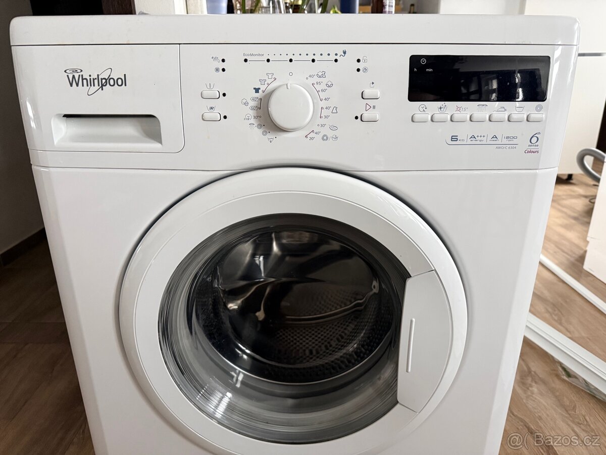 Pračka Whirlpool AWO/C 6304 6th sense na 6kg prádla - 2