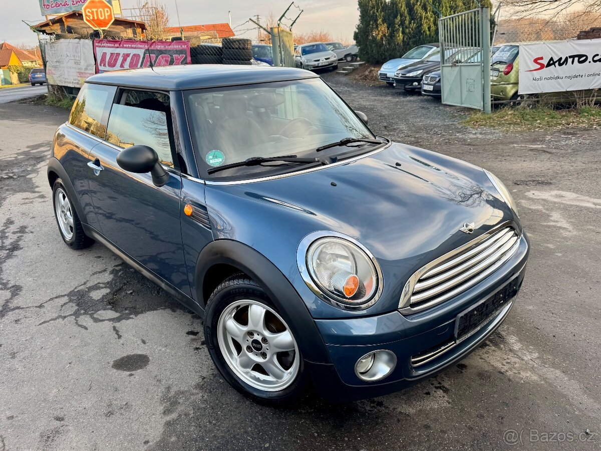 Mini Cooper, One 1.4i 70kW. TOP.90tis km. - 2