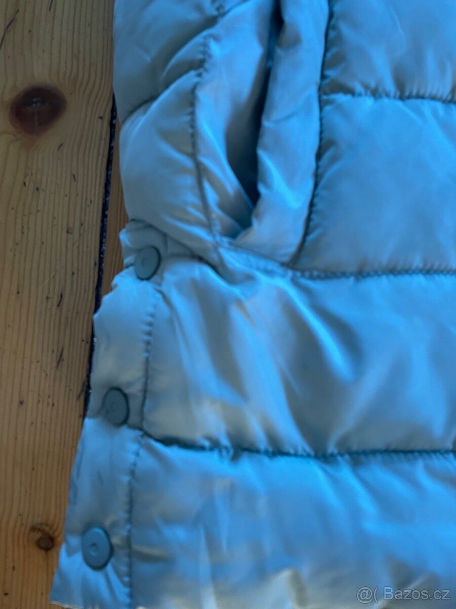 Vesta vel. 134/140 - 2