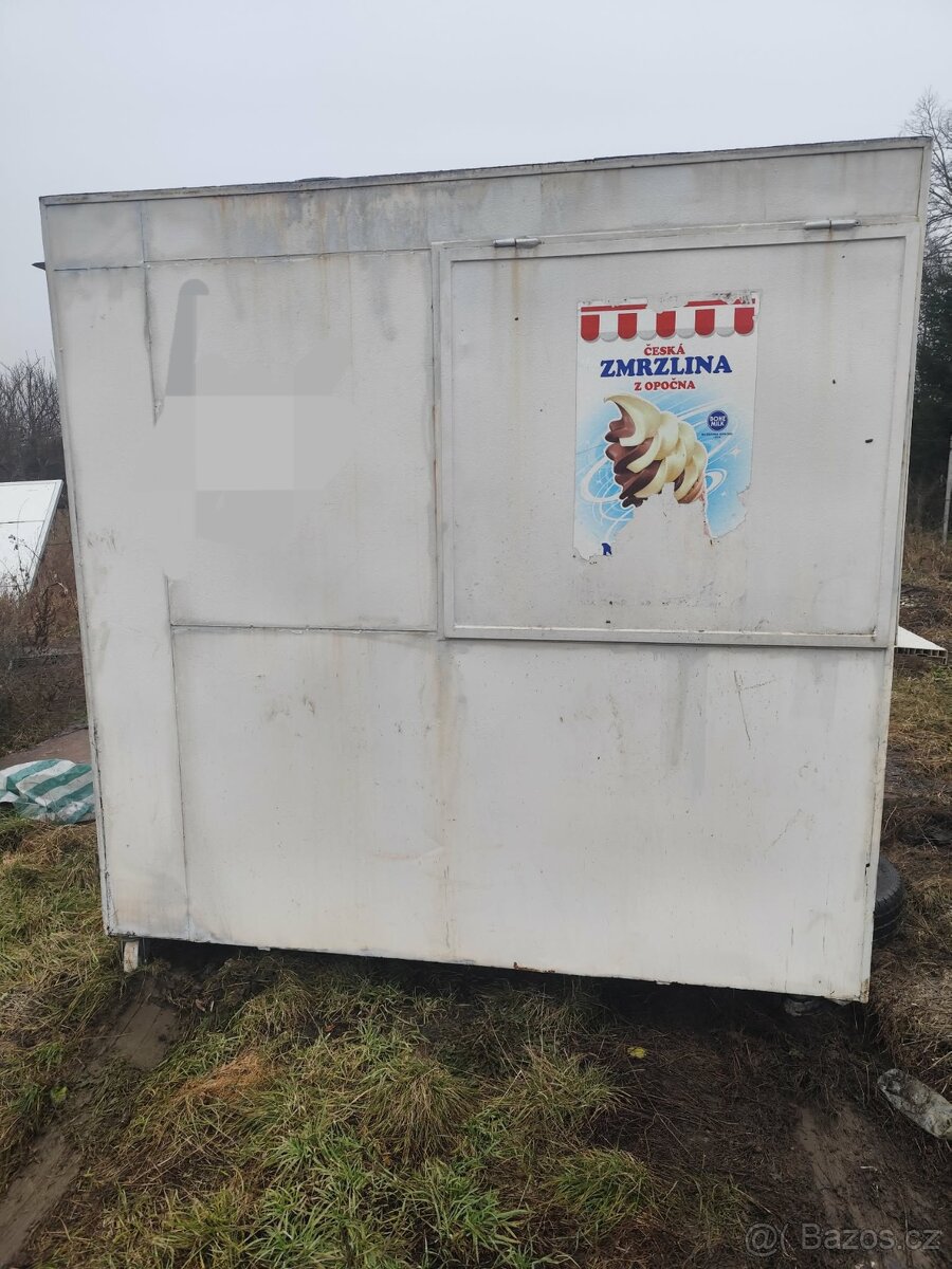 Prodejní stánek - 2