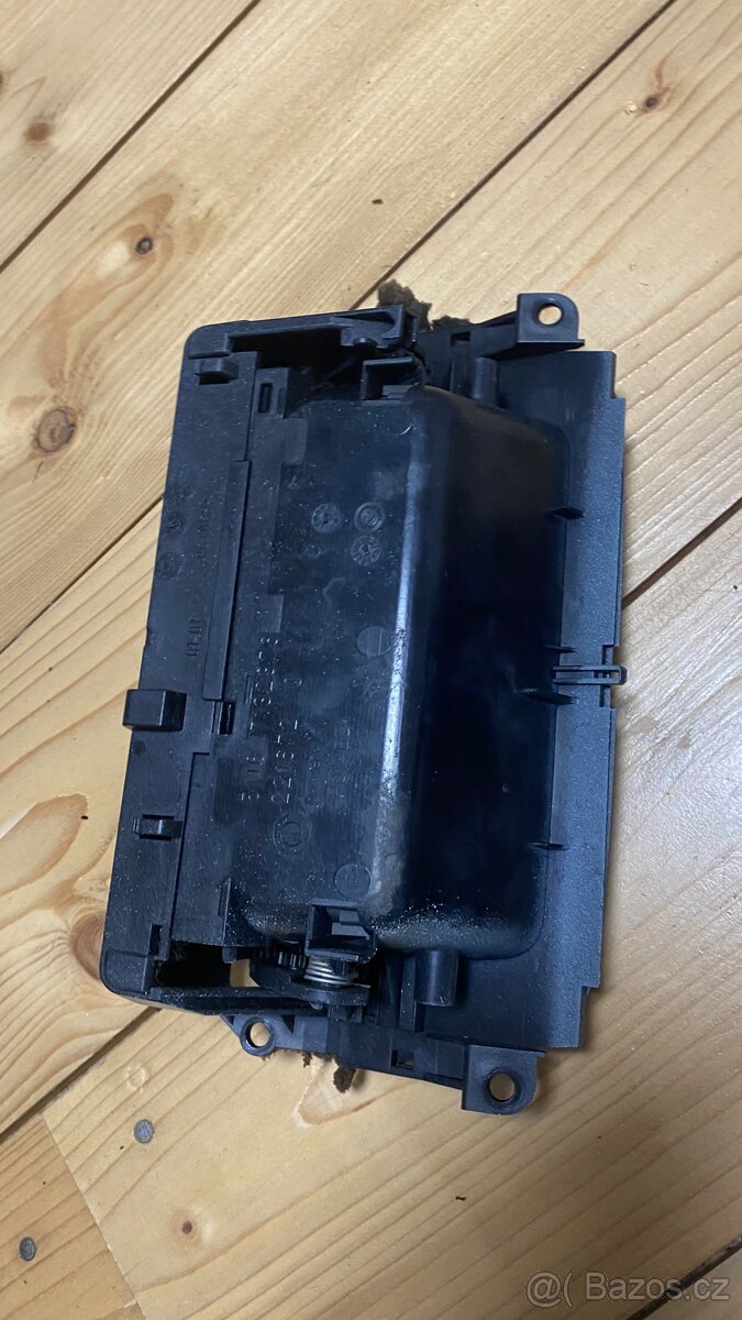 Bmw e90 kastlík - 2