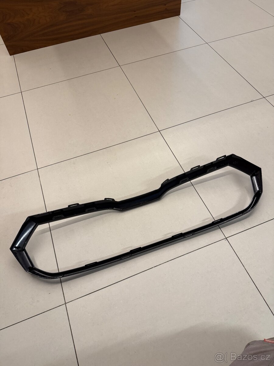 Rámeček masky Fabia 4 - 2