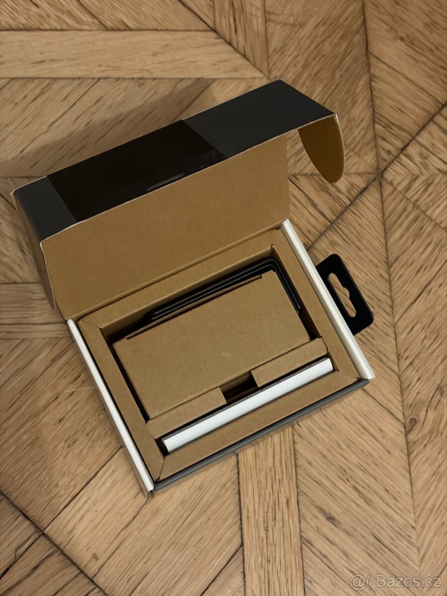 Držák sounbaru Bose na zeď - 2