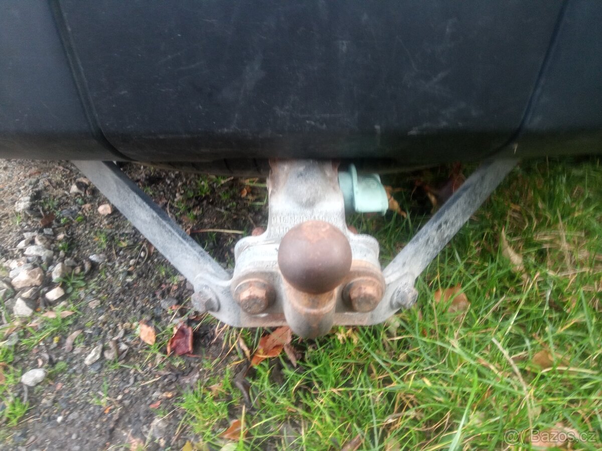 land rover discovery 3 - 2