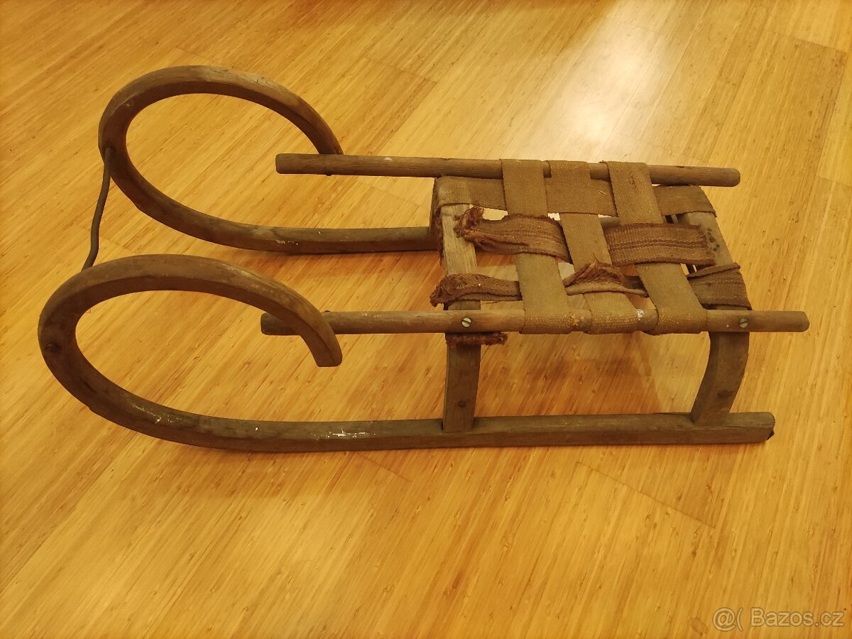 Sáně dřevěné - 2