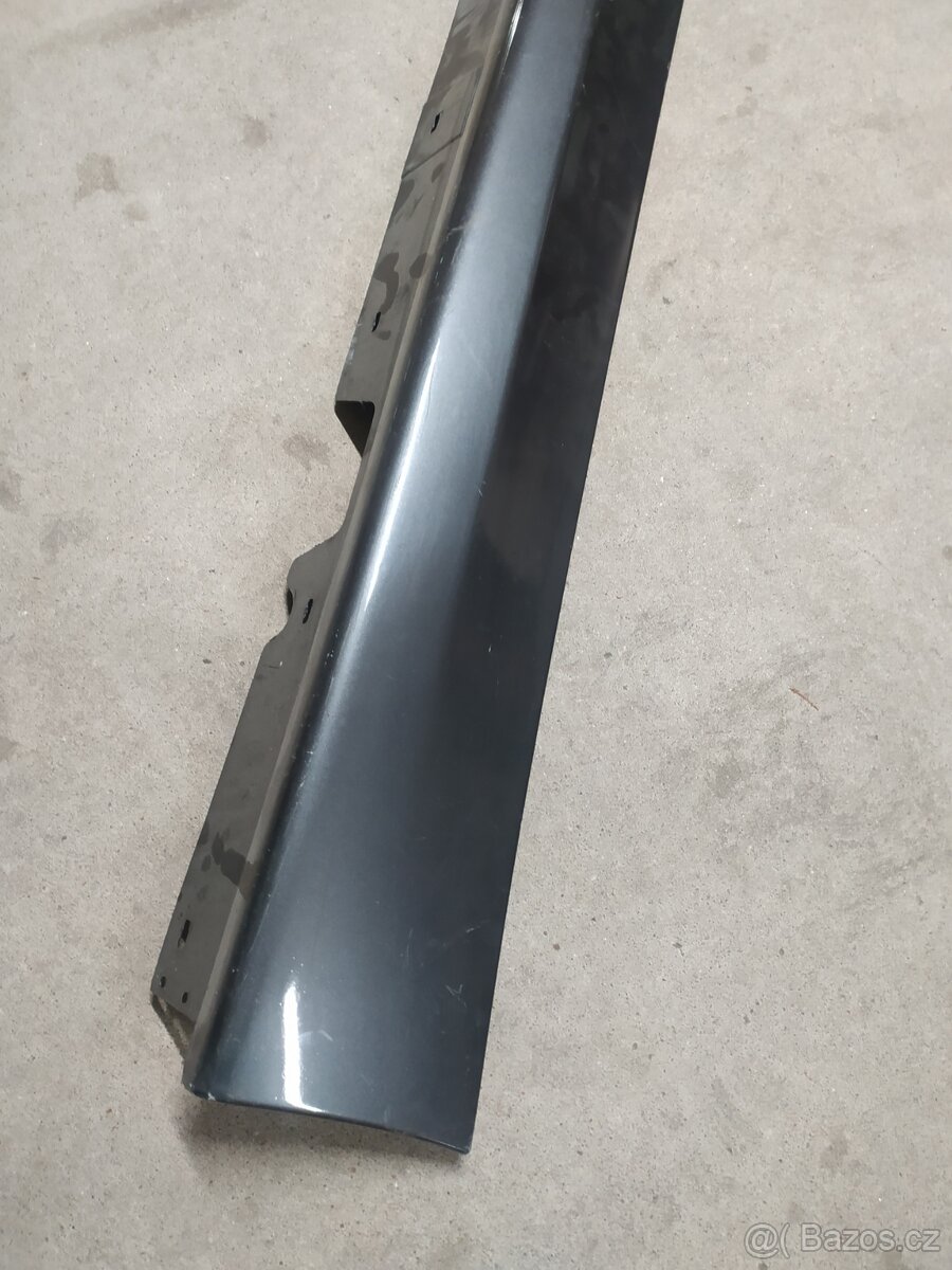 BMW E91 kryt prahů sparkling graphite metallic - 2