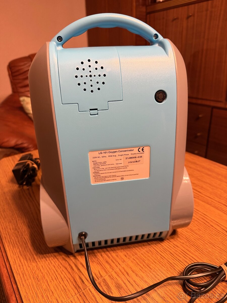 kyslíkový koncentrátor LOVEGO LG101 - málo používaný - 2