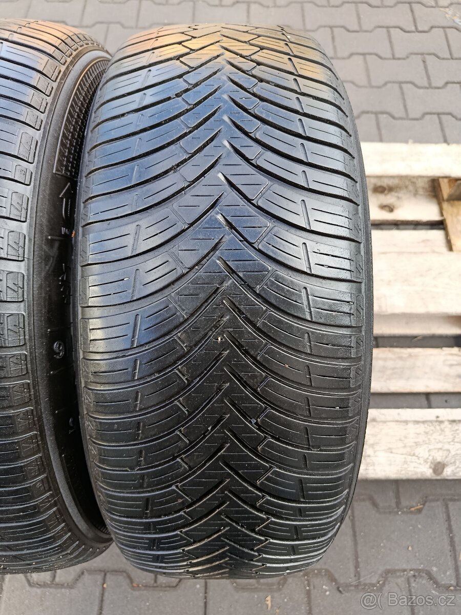 Dvě celoroční pneu kleber 215/60/16 - 2