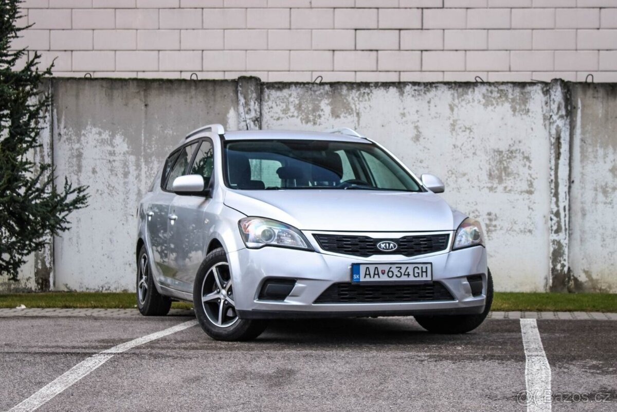 Kia Cee´d SW 1.4 CVVT 16V LX - 2