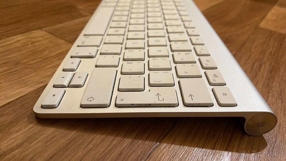 Apple Wireless Keyboard - 2