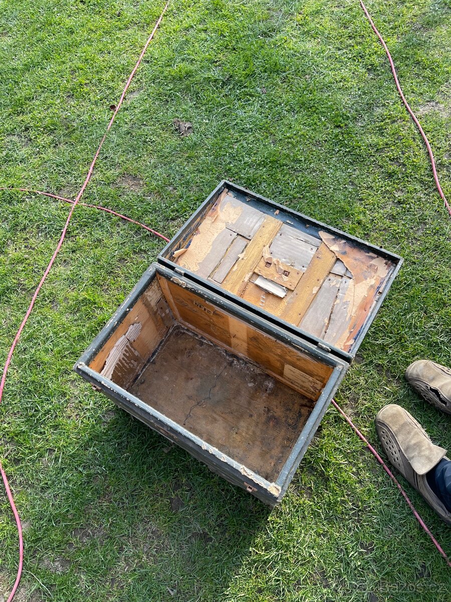 Starožitný kufr - 2