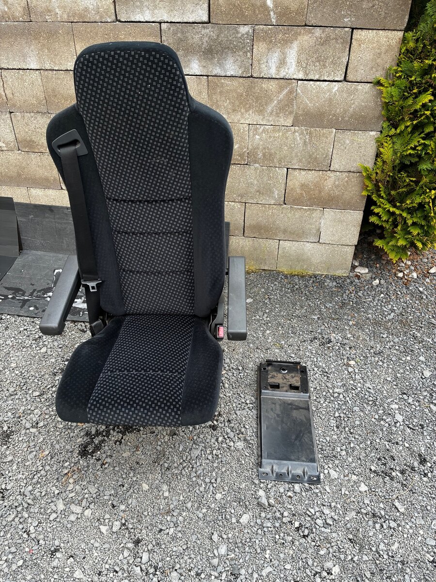 Skládací sedačka - 2