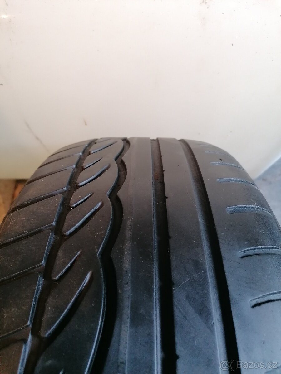 Dunlop 205/55 R16 - 2