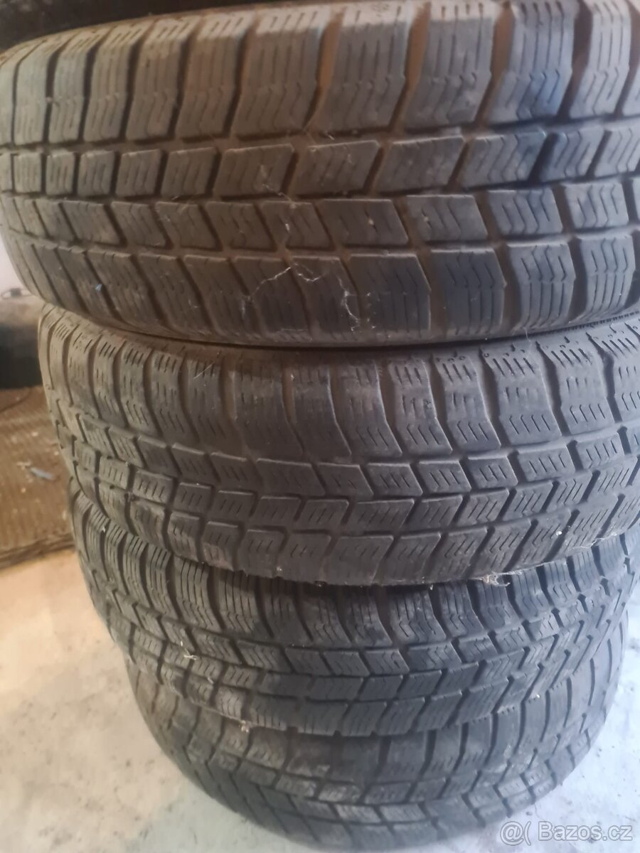 Opel Agila 1,2 16v - náhradní díly - 2