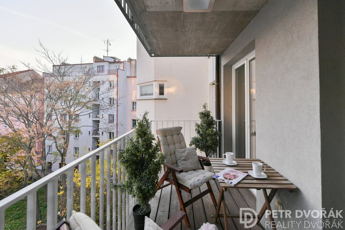 Pronájem bytu 3+kk 68 m² ulice Záhřebská, Praha 2 - část obc - 2