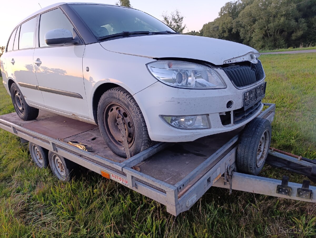 Prodám díly z vozu Škoda fabia 2, 1.6 TDI 77 KW CAYD - 2