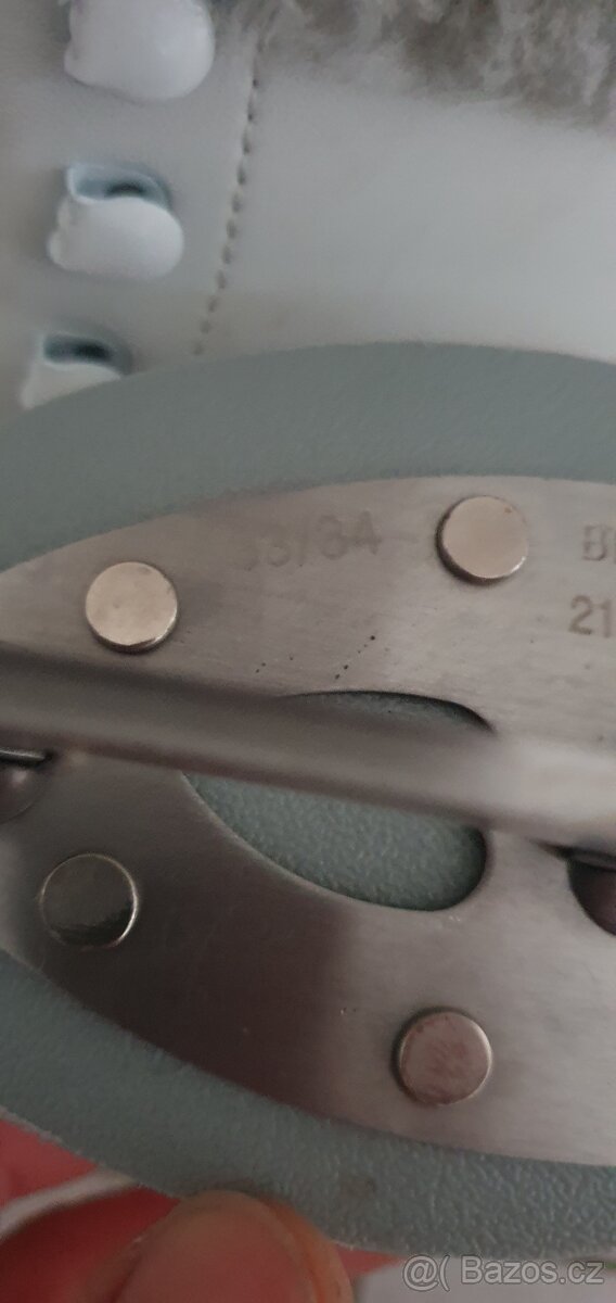 Dívčí brusle 33/24 - 2