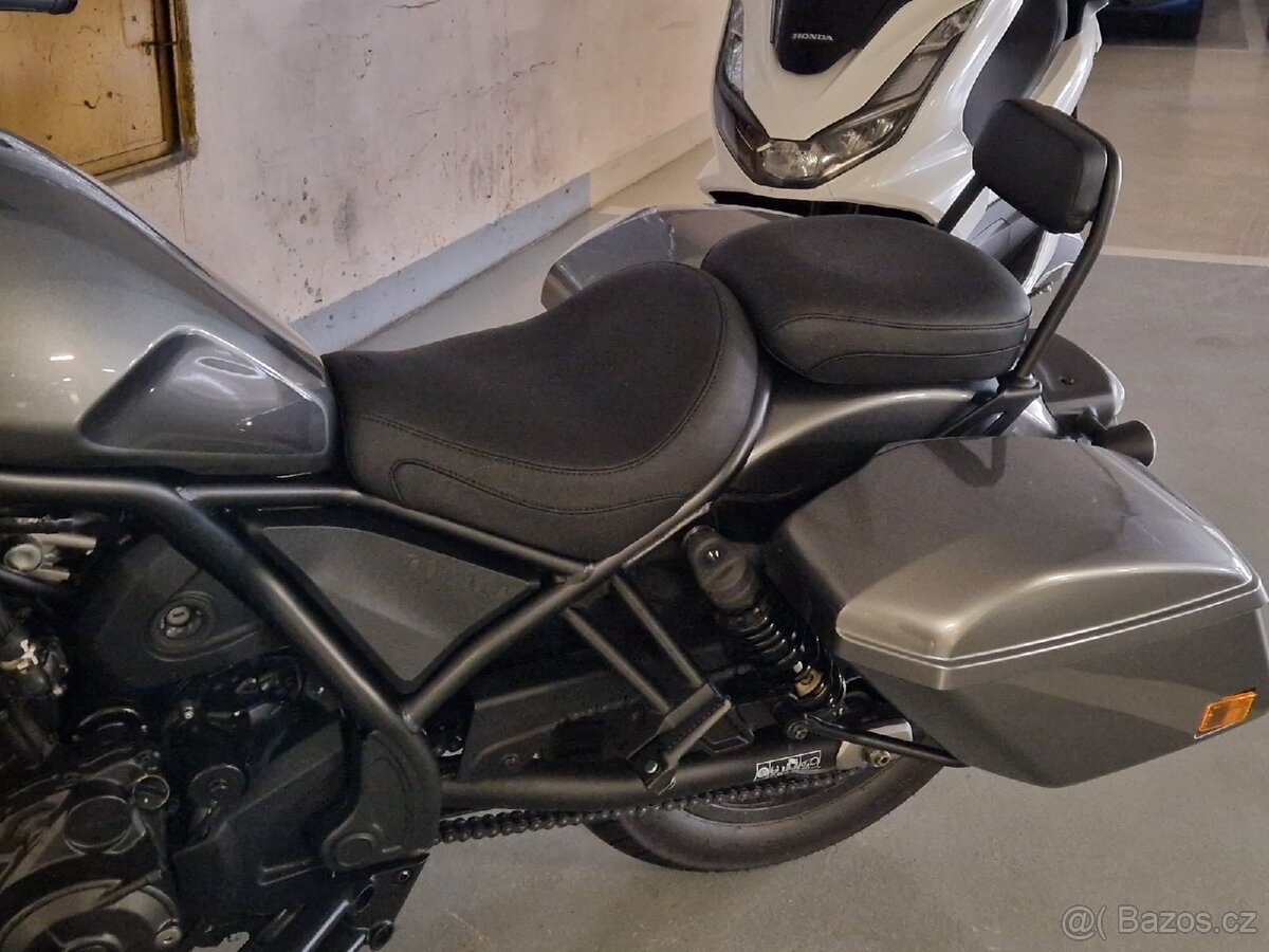 Sedlo Mustang na Honda Rebel 1100 - 2