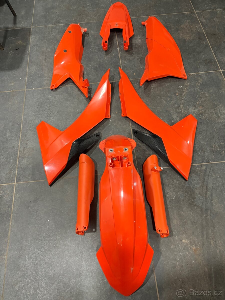 KTM Sada plastu 2023-2025 - 2