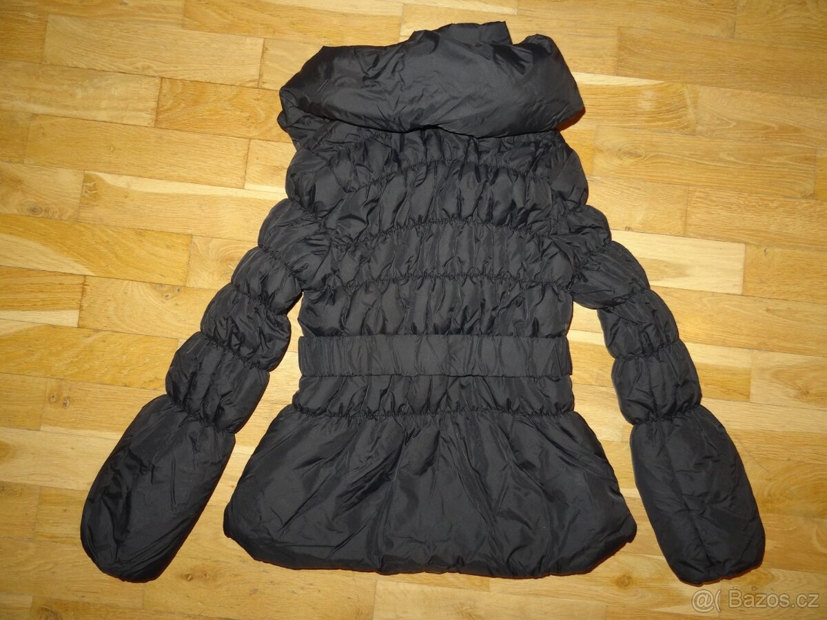dívčí zimní bunda vel. 146 - 2
