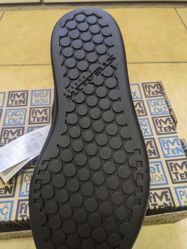 Boty Five Ten Freerider EPS Core Black vel. 44 2/3 - 2