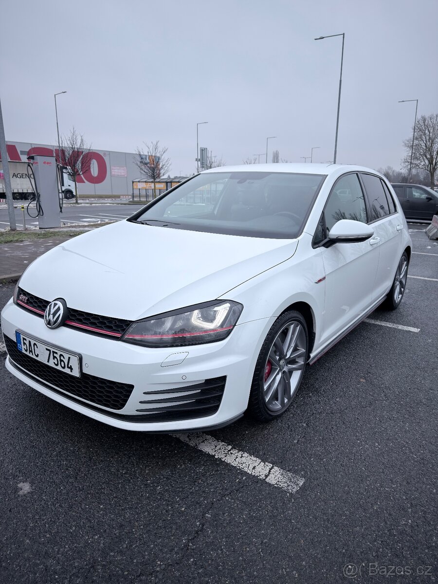 Volkswagen Golf 7 gti performance 169 kw - 2