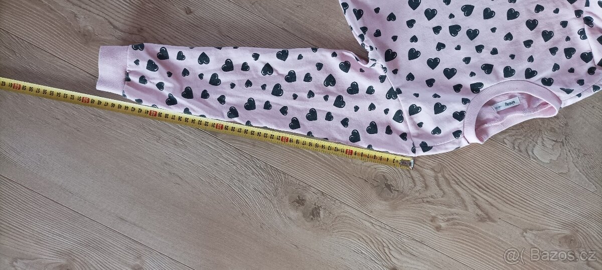 Dívčí mikina 140 - 2