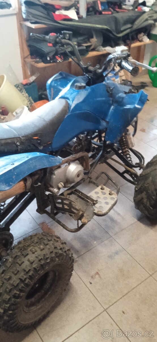 Čtyřkolka 110 ccm - 2