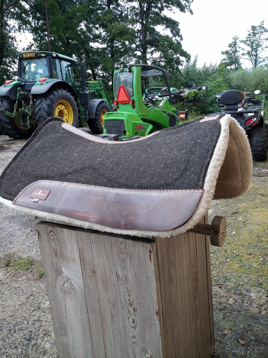 Podsedlová deka westernová - 2