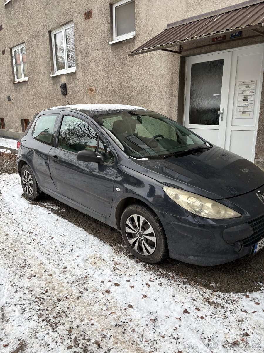 Peugeot 307 1.6HDI 66kW - 2