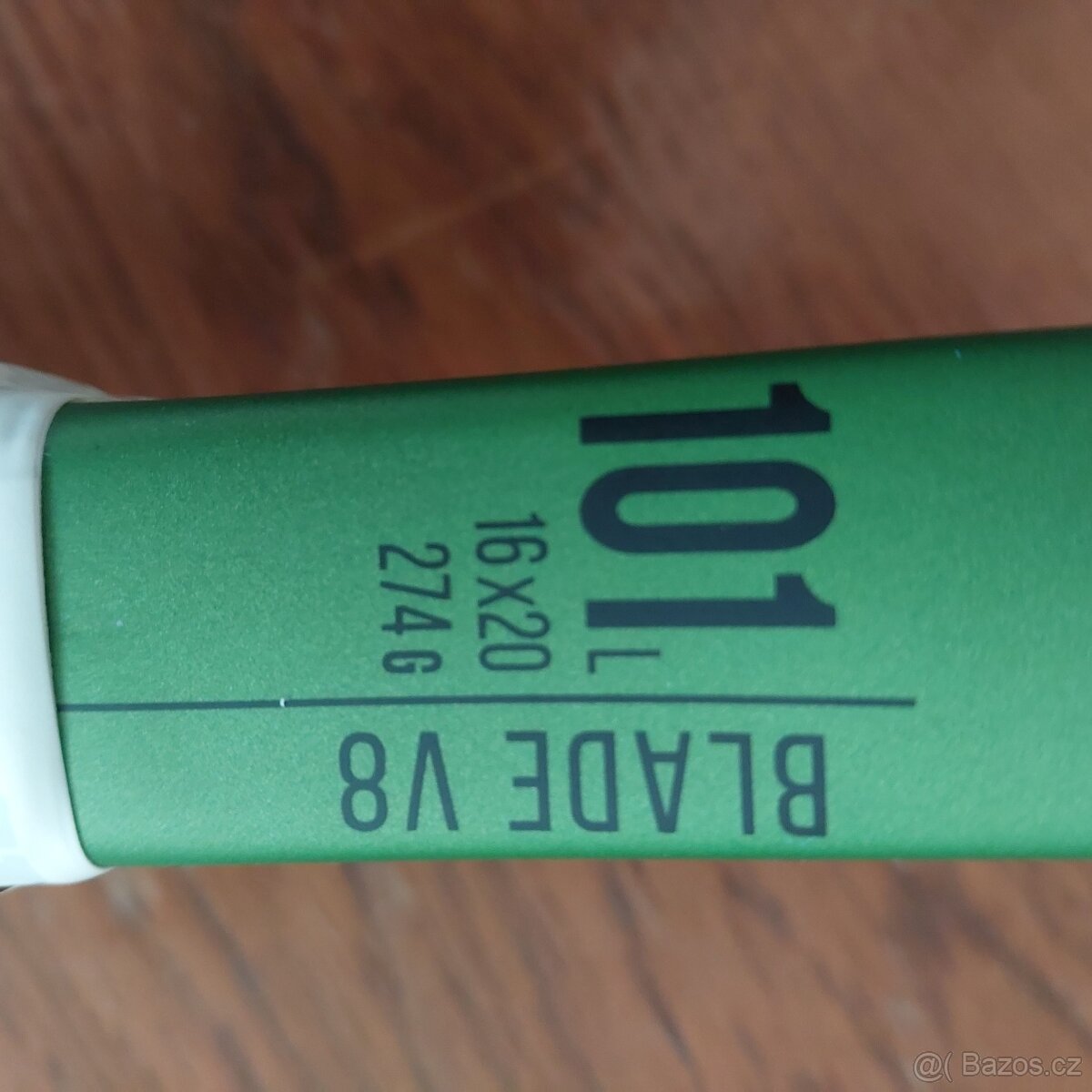 Wilson Blade 101L V8 - 2