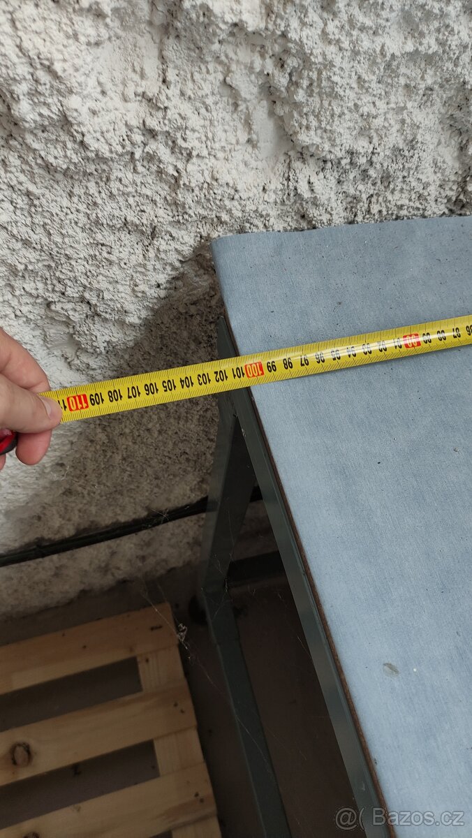 Průmyslový dílenský stůl - 2