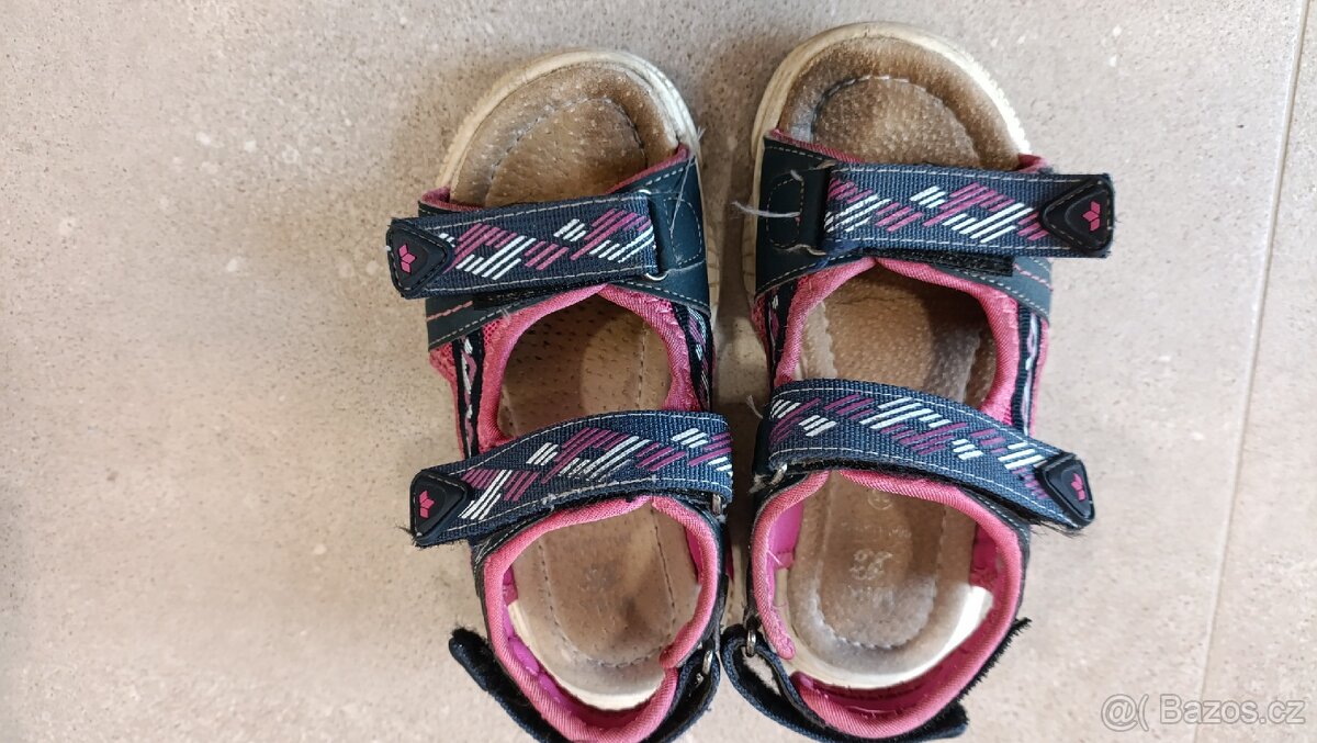 Dívčí sandálky vel. 28 - 2