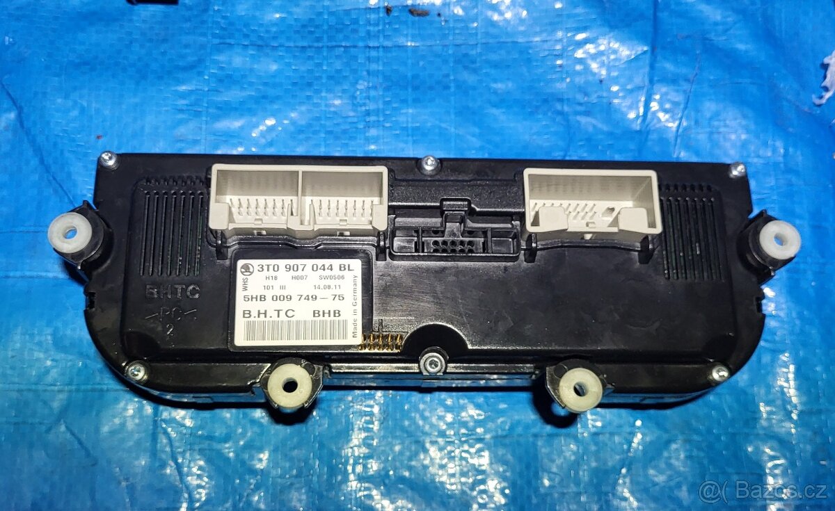 Panel klimatice klimatronic Skoda popelnik - 2