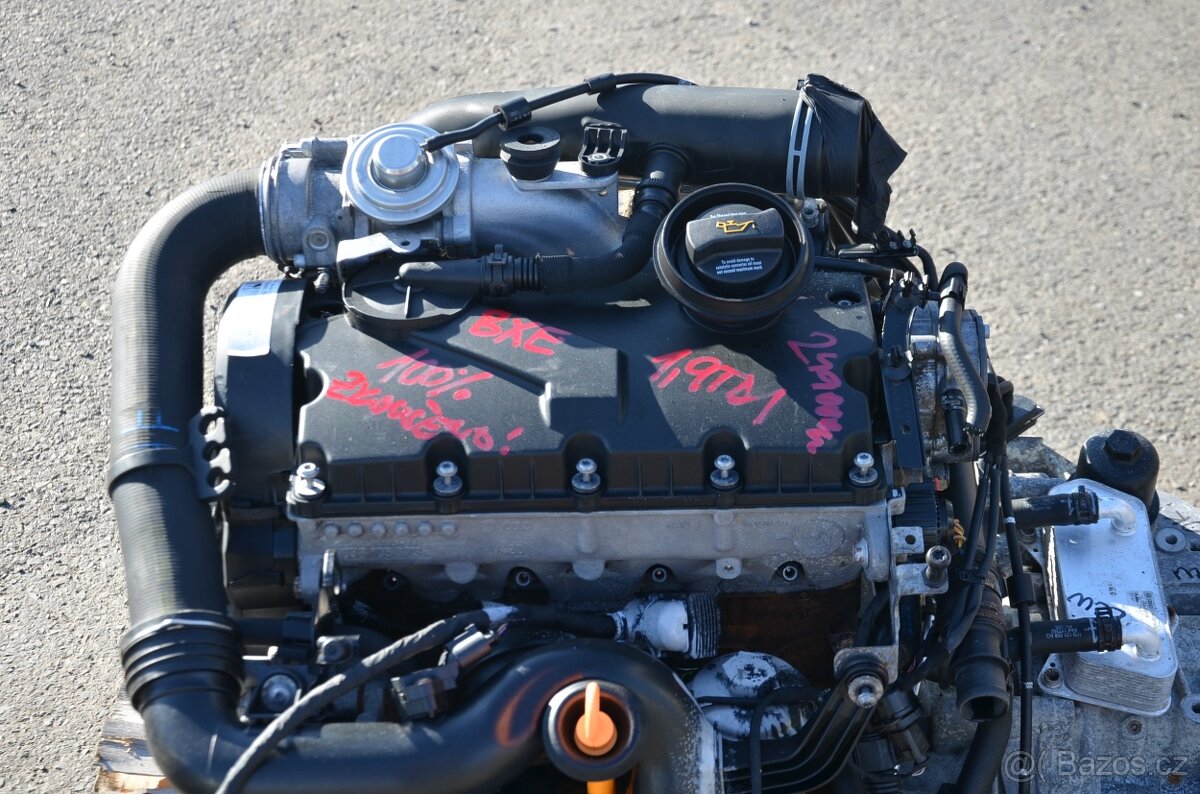 Škoda Octavia 2 - motor 1,9 TDI, BXE, 242000km - 2