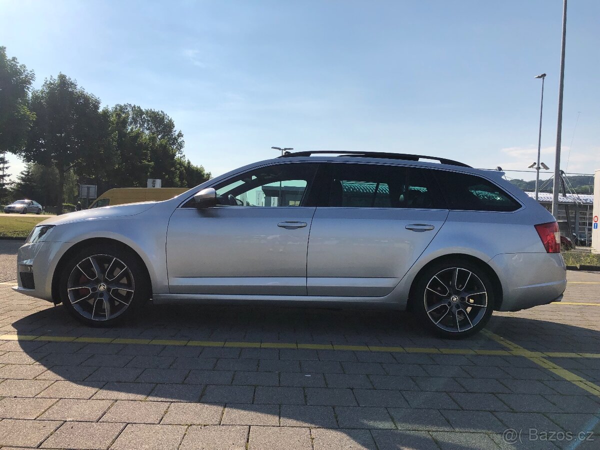 Škoda Octavie Rs - 2