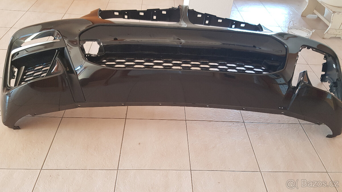 BMW X4 M40d přední nárazník - 2