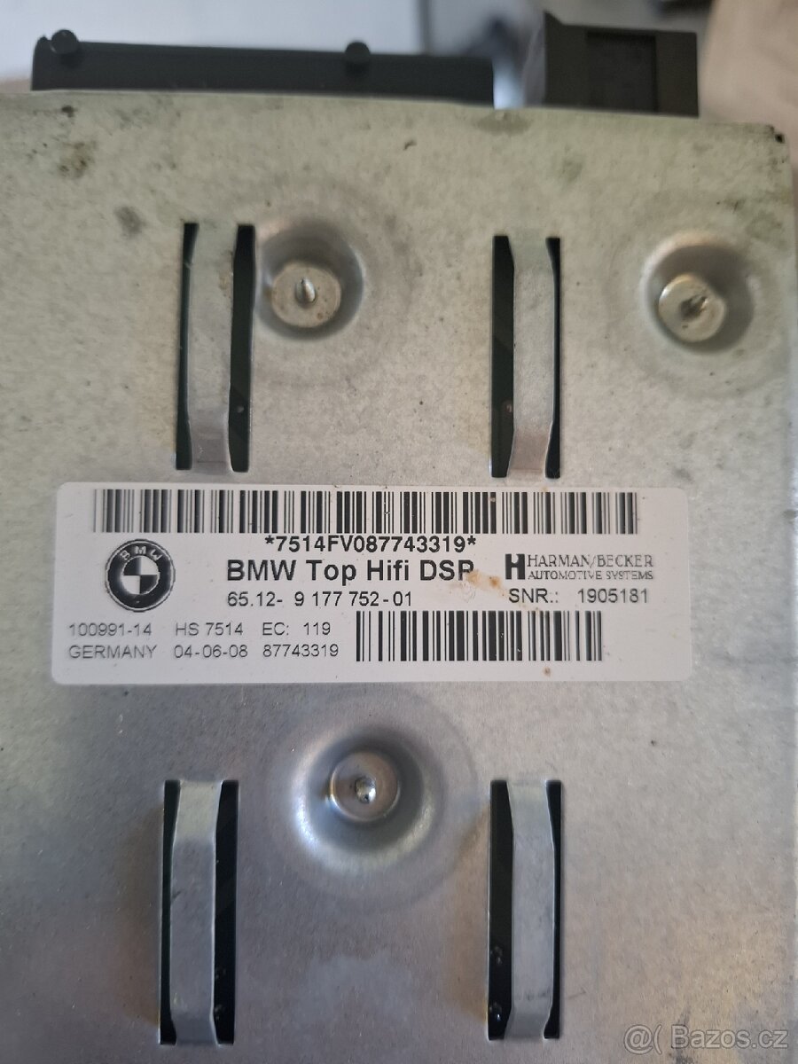 Bmw e9x zesilovač - 2