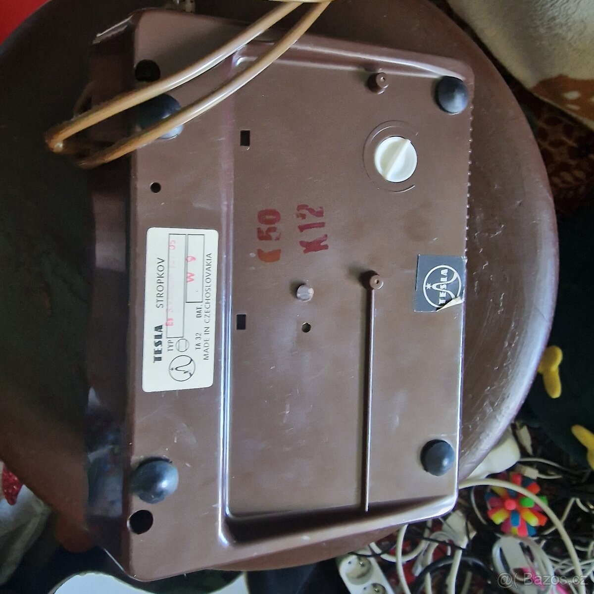 Telefon TESLA - 2